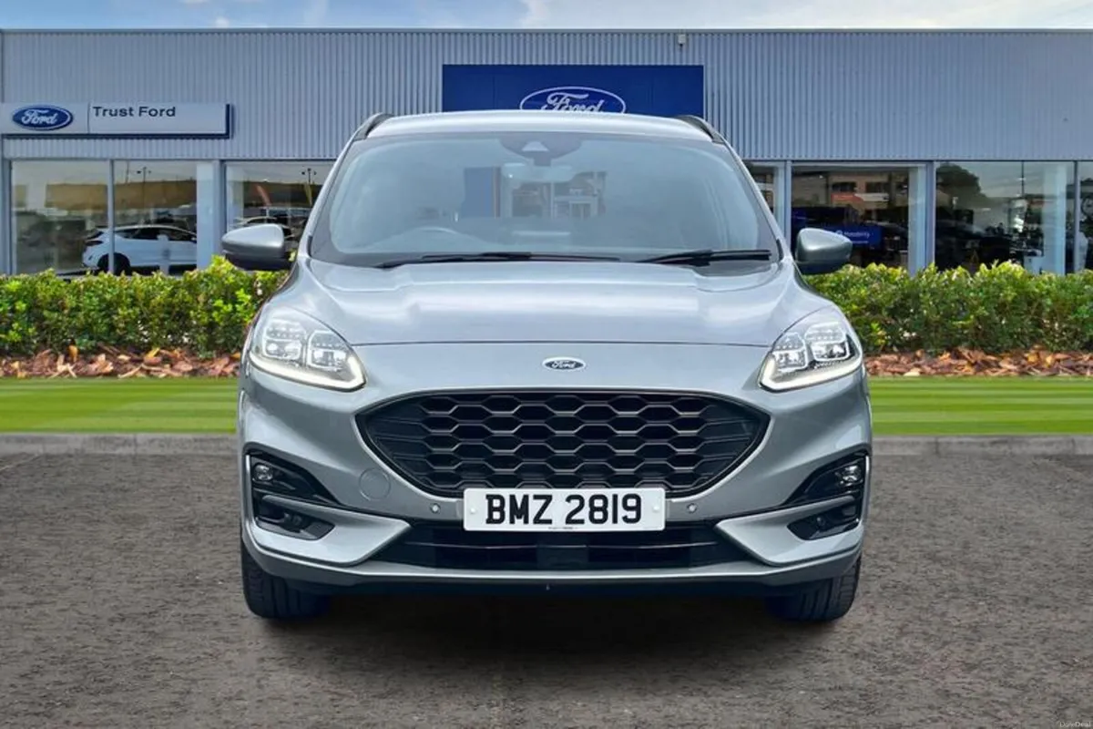Ford Kuga 2.5 FHEV ST-Line Edition 5dr CVT - REVER - Image 6
