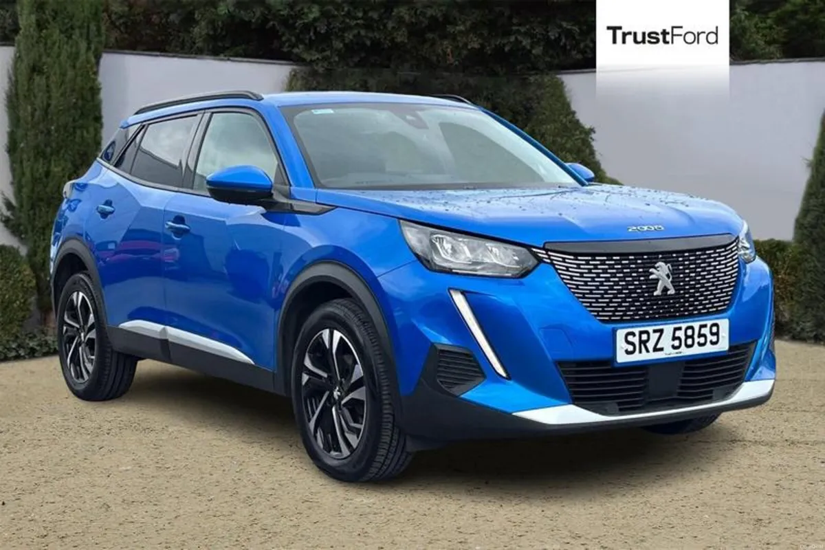 Peugeot 2008 1.5 BlueHDi 110 Allure 5dr **REAR REV - Image 1