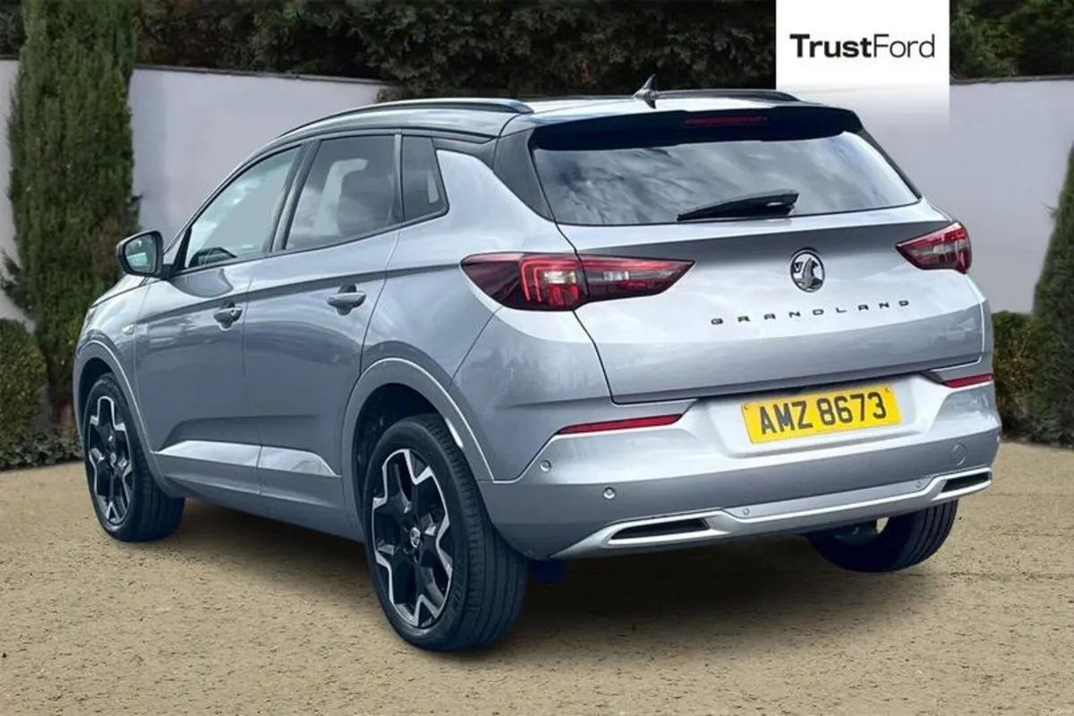Vauxhall Grandland 1.2 Turbo Ultimate 5dr - Image 2