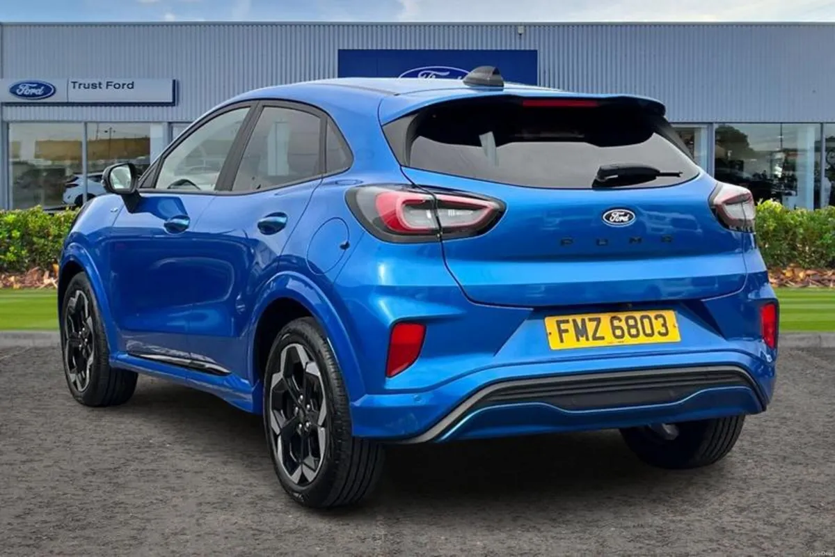 Ford Puma 1.0 EcoBoost Hybrid mHEV ST-Line X 5dr - - Image 2