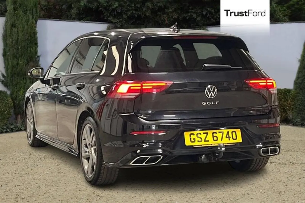 Volkswagen Golf 2.0 TDI 150 R-Line 5dr DSG- Apple - Image 2