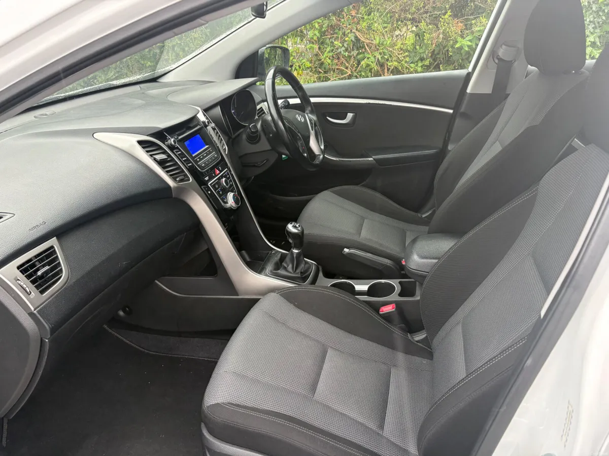 Hyundai i30 2016 1.6 Diesel - Image 5