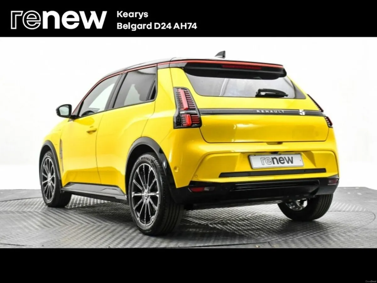 Renault 5 iconic 52kWh 150hp - Image 3