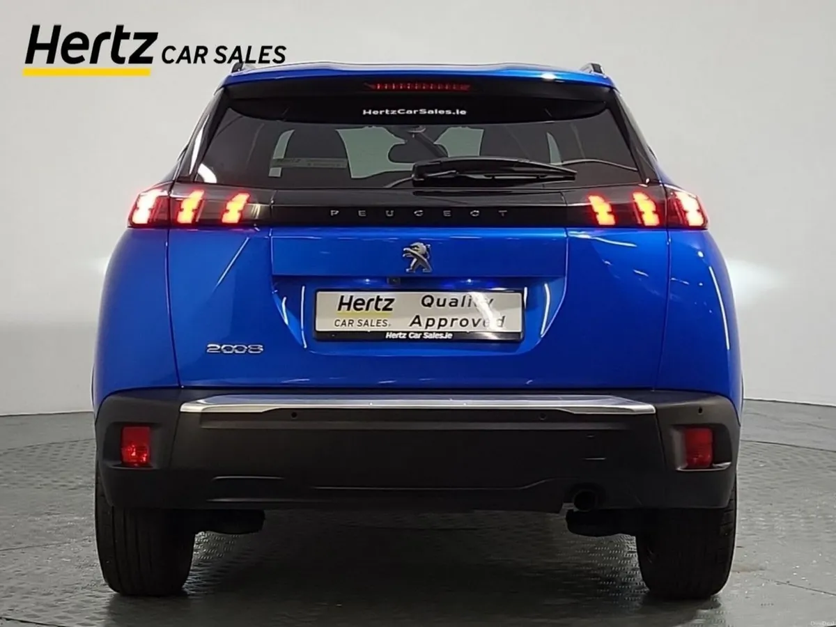 Peugeot 2008 Allure 1.2 Petrol Manual - Image 4