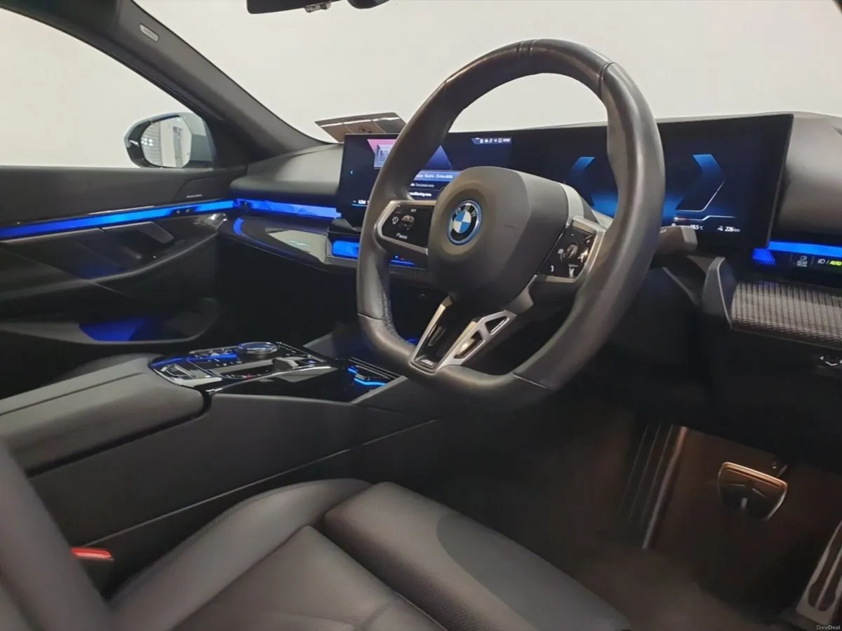 BMW i5 eDrive40 M Sport - Image 6