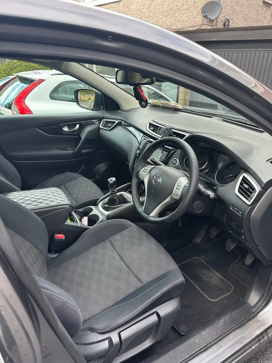 Nissan Qashqai - Image 4