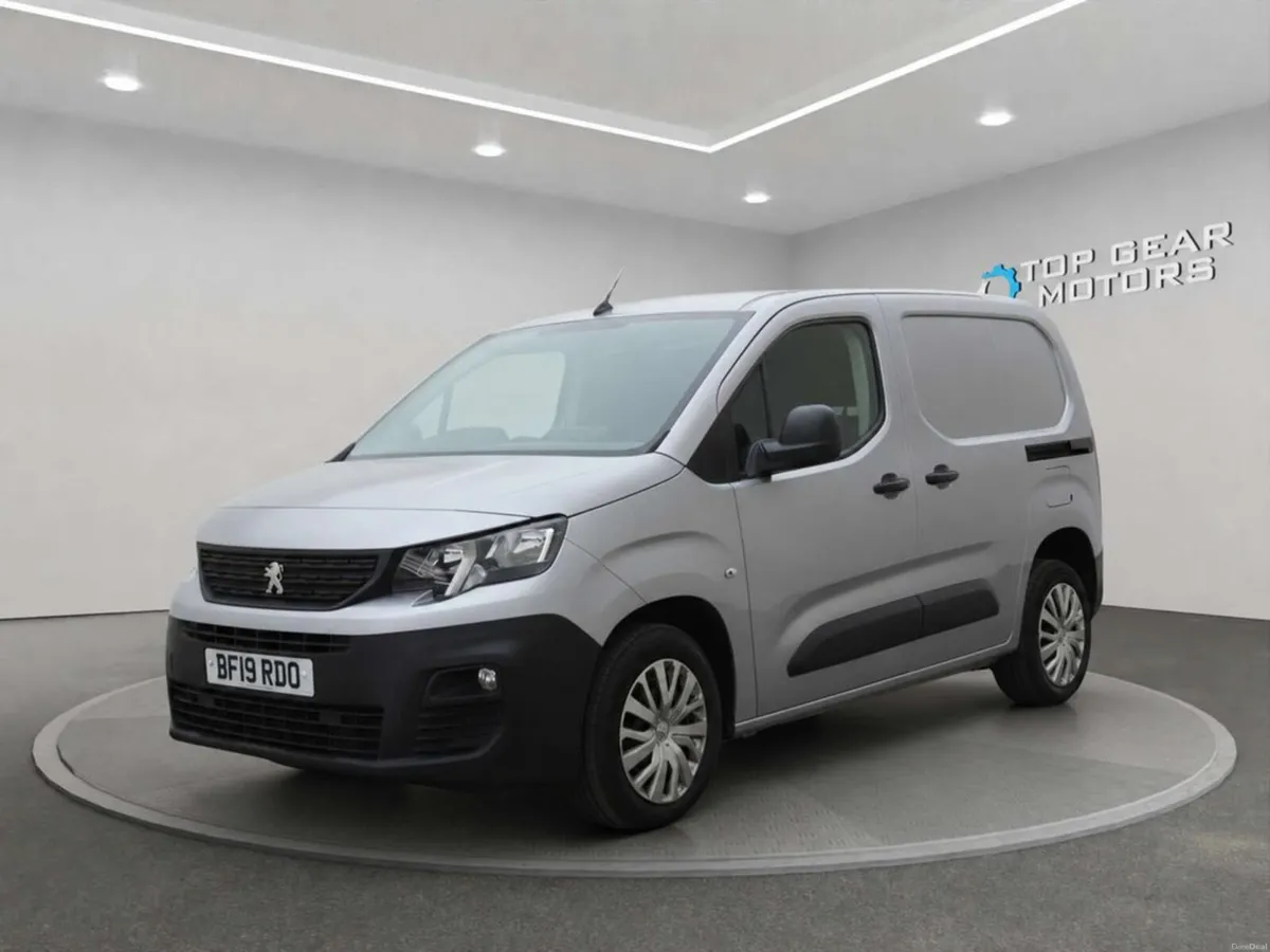 2019 Peugeot Partner Professional L1 1.6HDi 3 Seat - Image 4