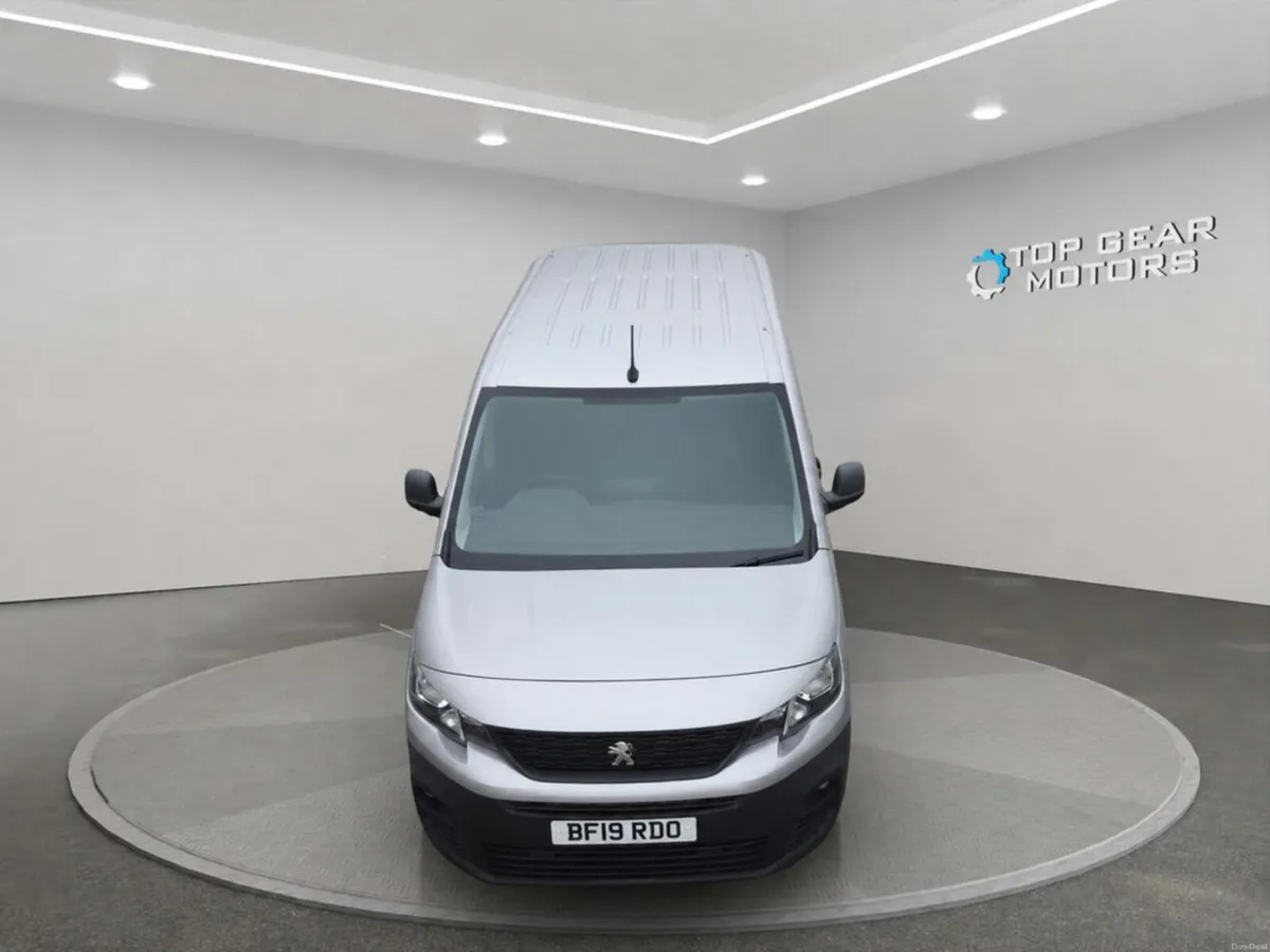 2019 Peugeot Partner Professional L1 1.6HDi 3 Seat - Image 3