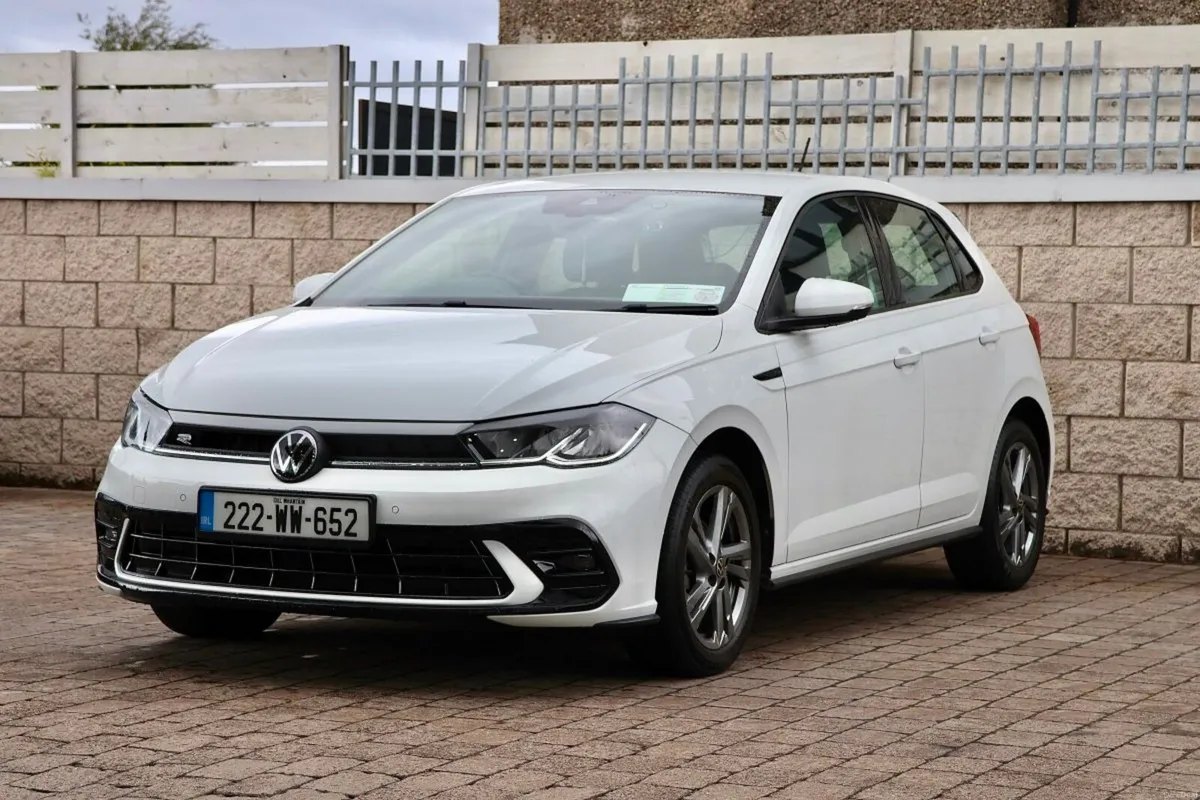 Volkswagen Polo 1.0 TSI 95HP R-Line - Image 6