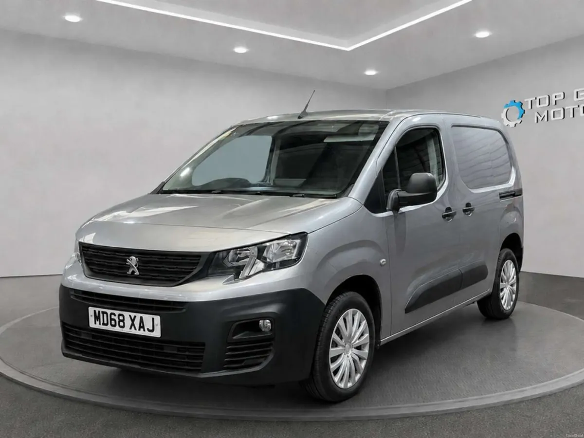 2019 Peugeot Partner Professional L1 1.6HDi 3 Seat - Image 3