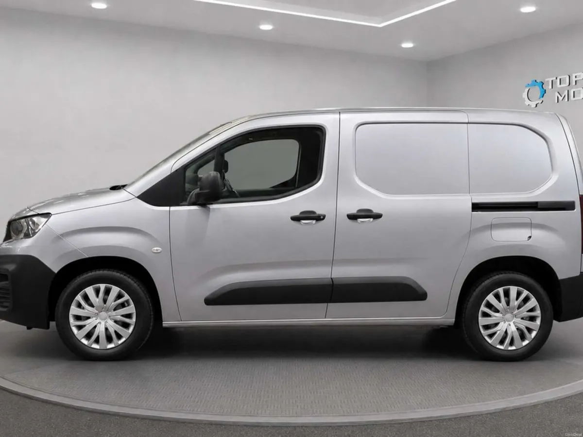 2019 Peugeot Partner Professional L1 1.6HDi 3 Seat - Image 5