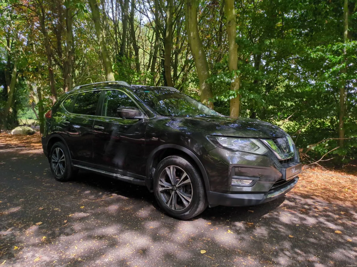 2019 Nissan X-Trail Premium SV* Low kms * - Image 4