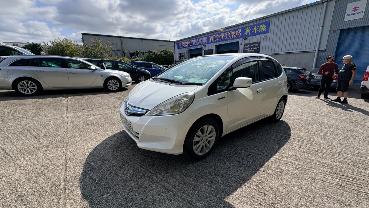 Honda Fit 1.3 Hybrid Petrol 2013 - Image 3