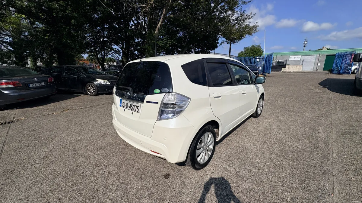 Honda Fit 1.3 Hybrid Petrol 2013 - Image 6