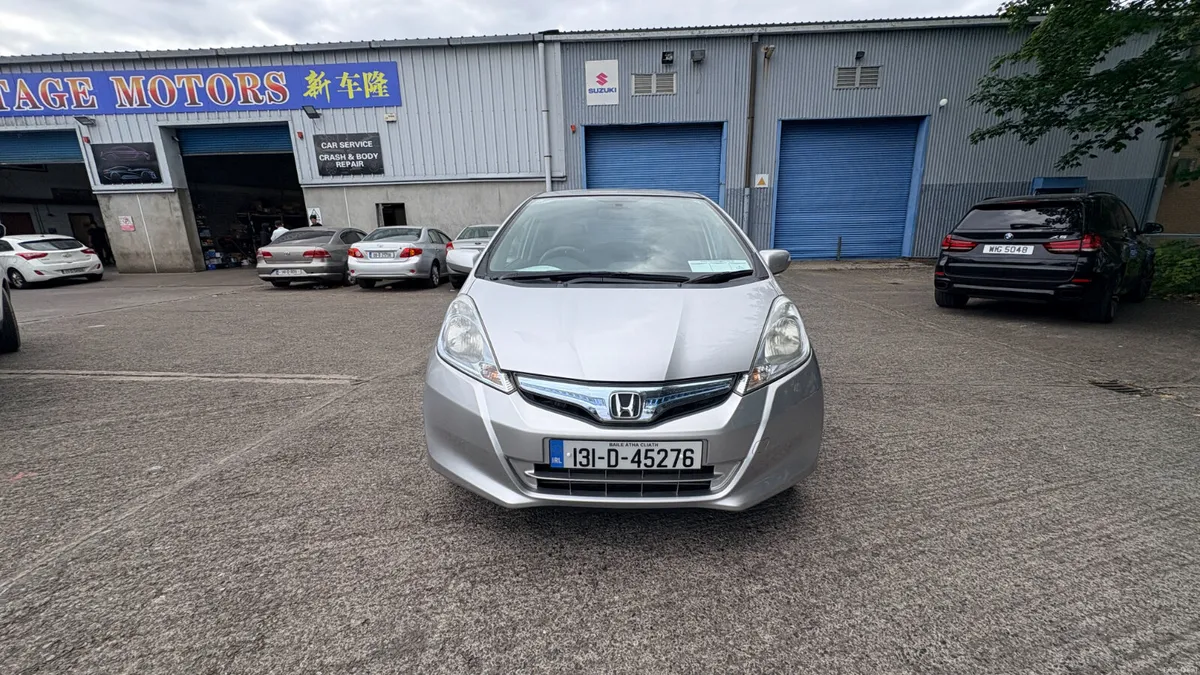 Honda Fit 1.3 Hybrid Petrol 2013 - Image 2