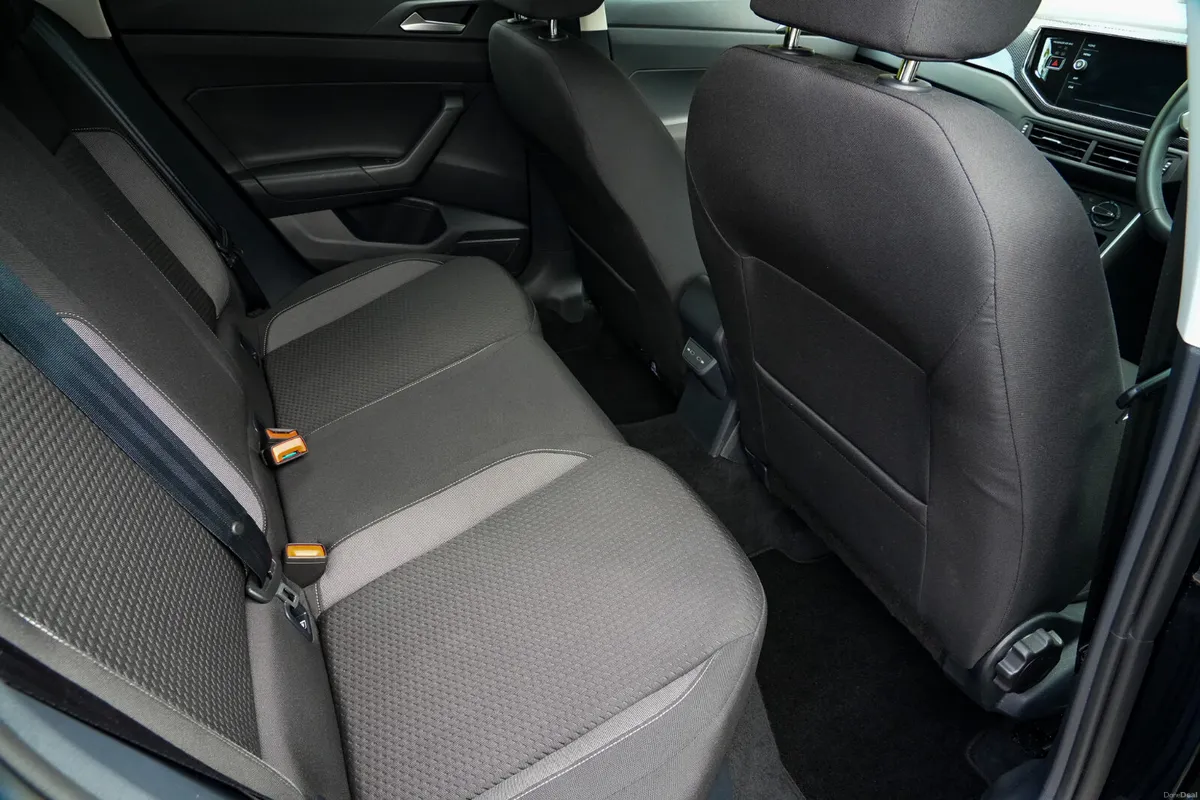 2025 Volkswagen Taigo 1.0 TSI Petrol Automatic - Image 4