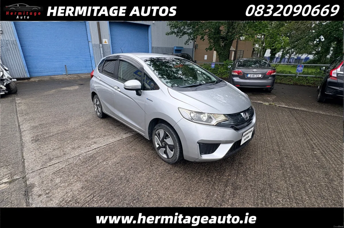 Honda Fit 1.5 Hybrid Petrol 2014 - Image 1