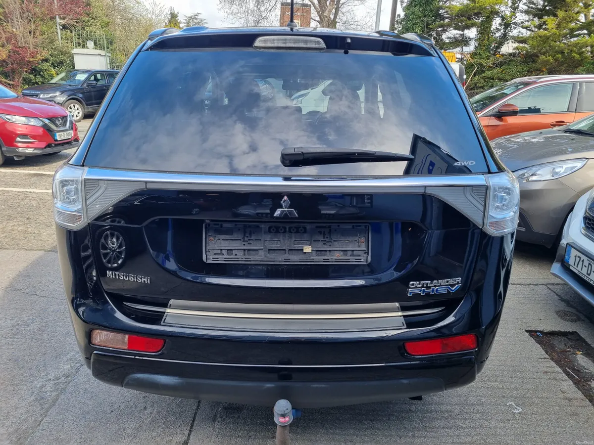 2014 MITSUBISHI OUTLANDER PETROL PLUG IN HYBRID - Image 5