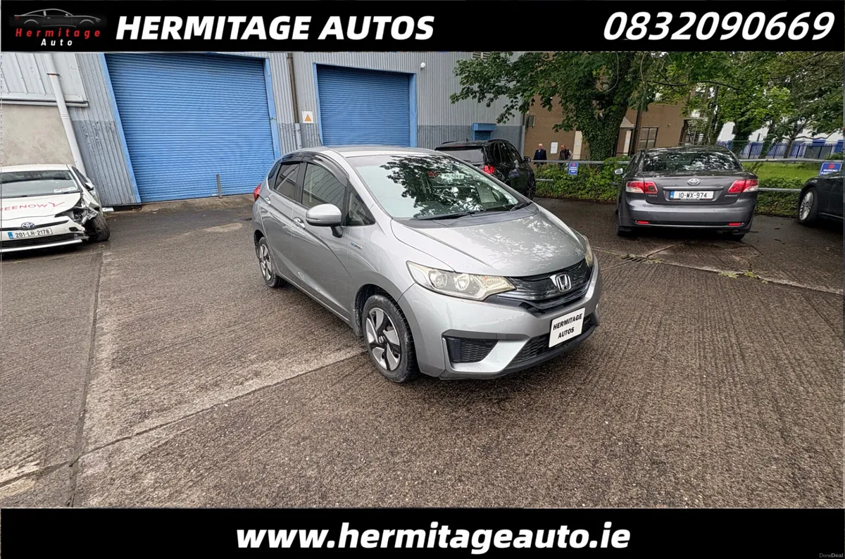 Honda Fit 1.5 Hybrid Petrol 2014 - Image 1