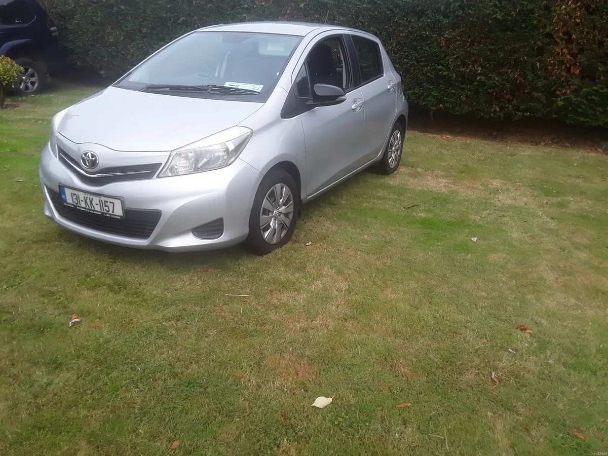 Toyota Yaris 2013 - Image 6