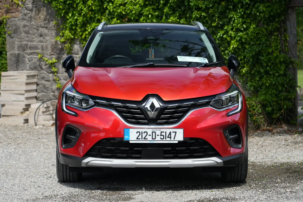 2021 Renault Captur Plug In Hybrid - Image 5