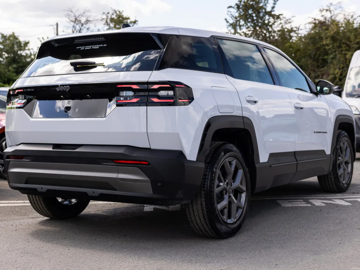Jeep Compass Altitude - Image 4