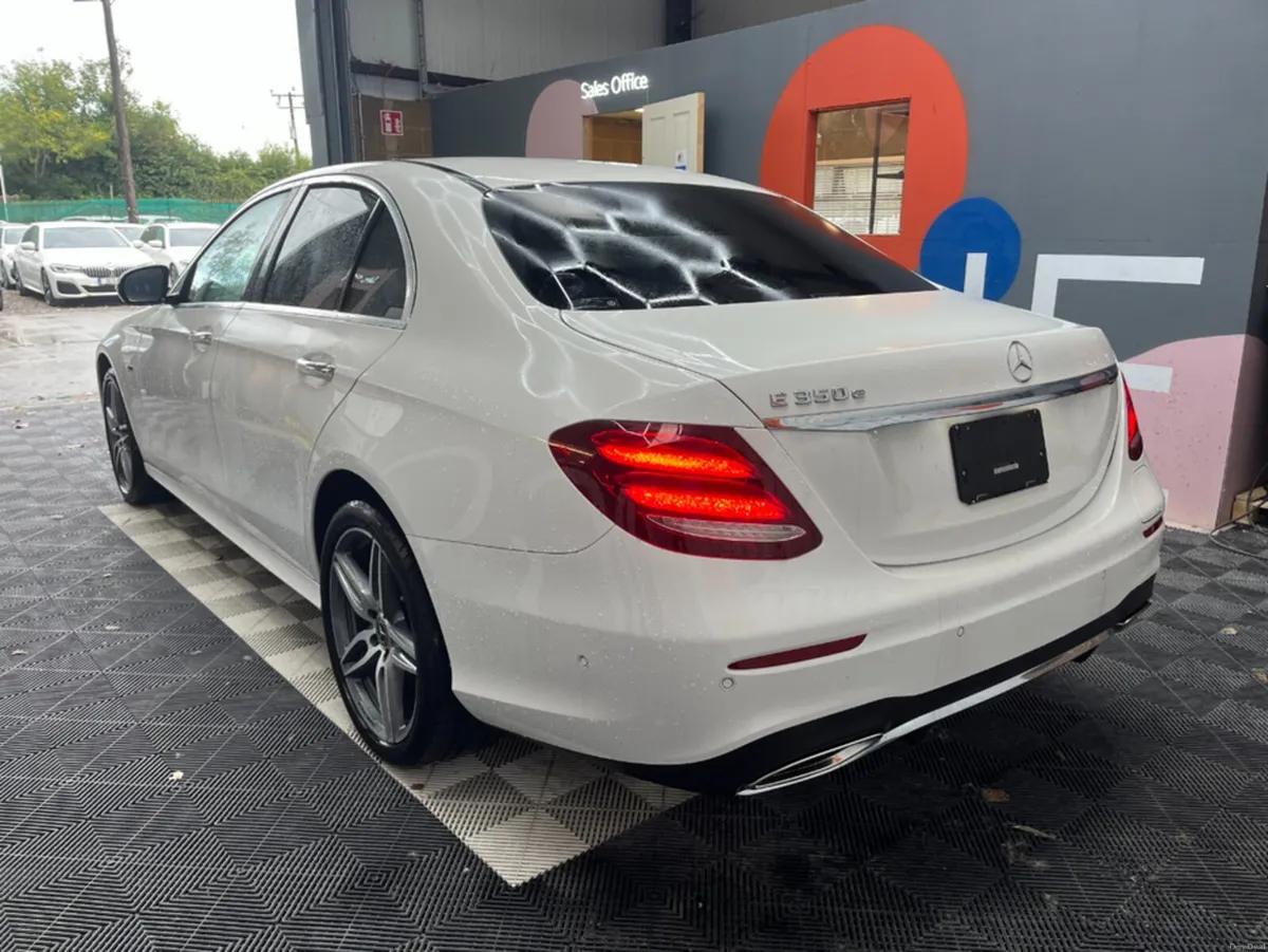 Mercedes-Benz E-Class 2020 MERCEDES-BENZ E350E 2.0 - Image 4