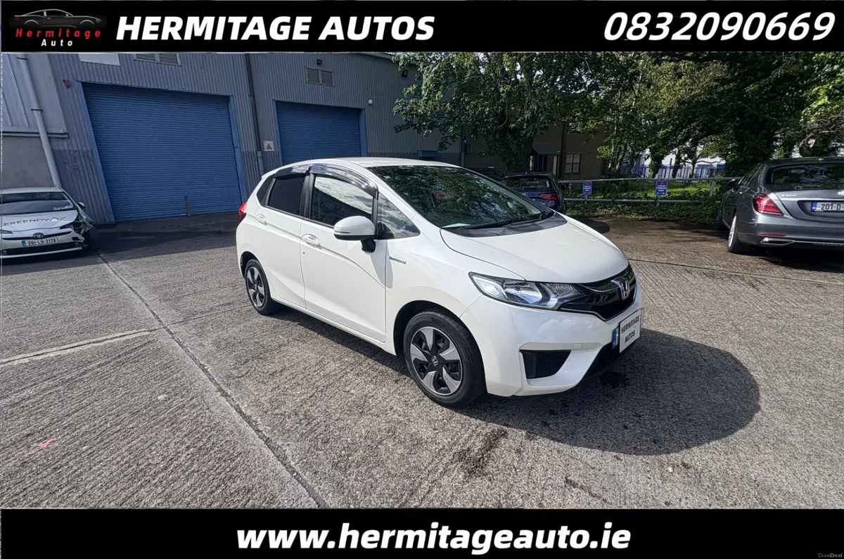 Honda Fit 1.5 Hybrid Petrol 2016 - Image 1