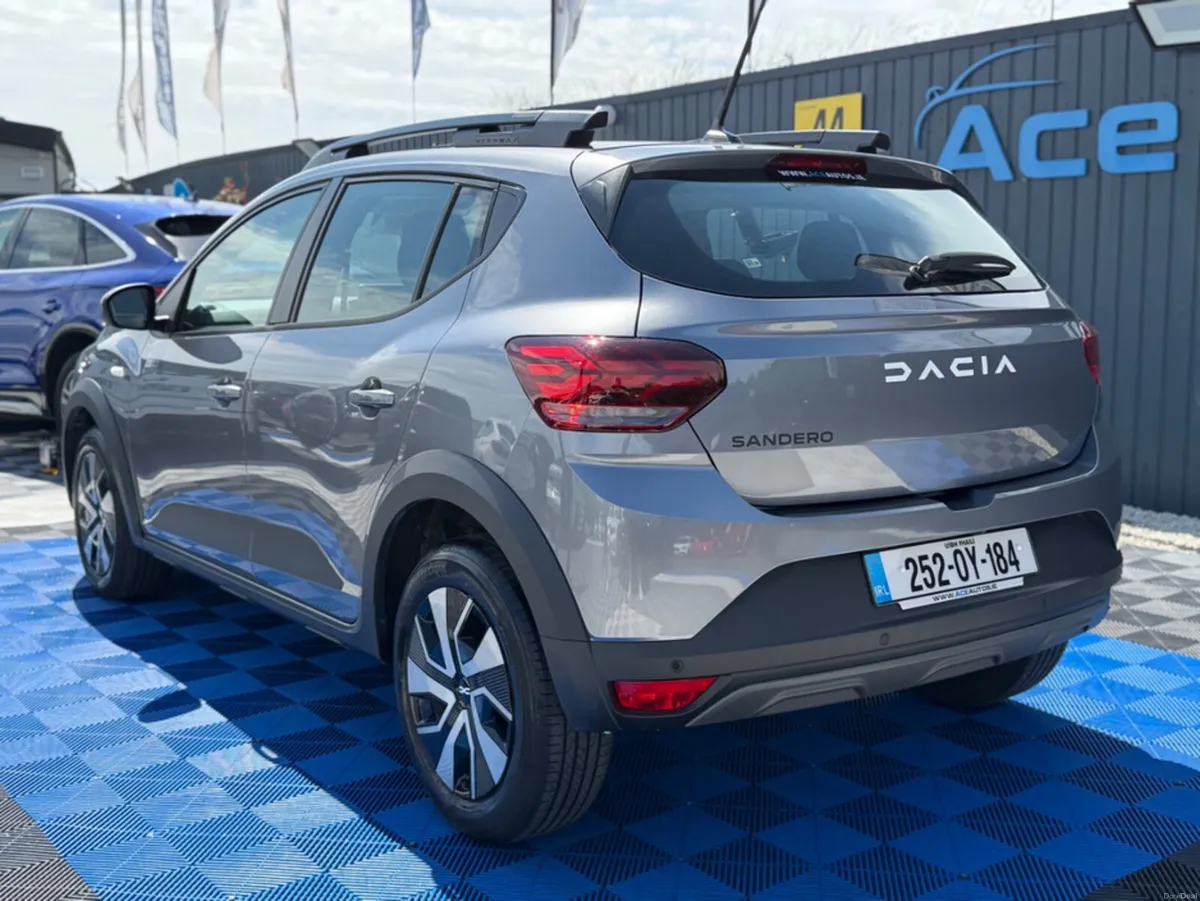 Dacia Sandero Stepway EXPRESSION - - 1.0L PETROL - - Image 5