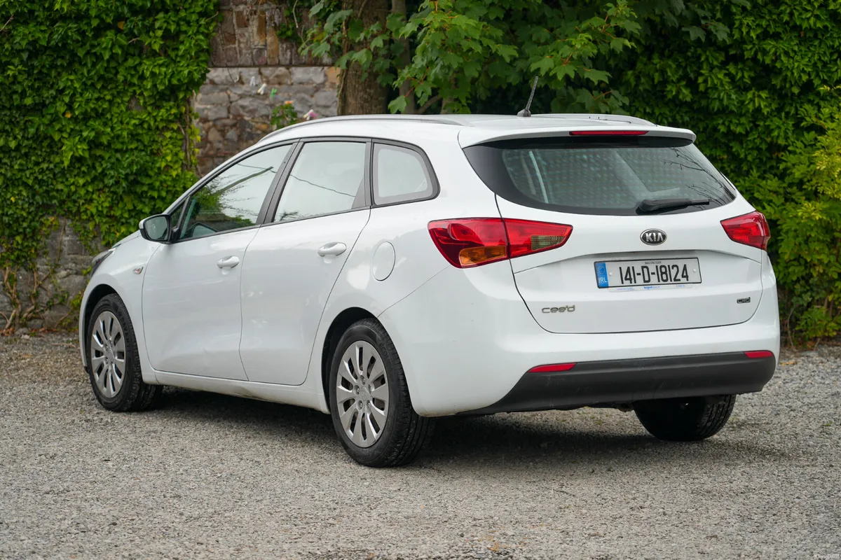 2014 Kia Ceed 1.6 Diesel Manual Estate - Image 3