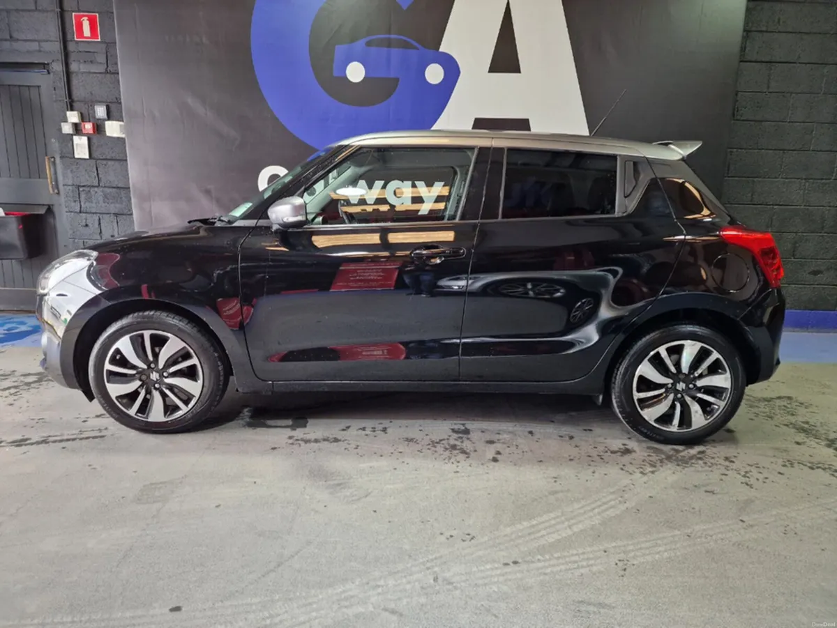 Suzuki Swift 1.0 PETROL ** ONLY 53K MILES FROM NEW - Image 5