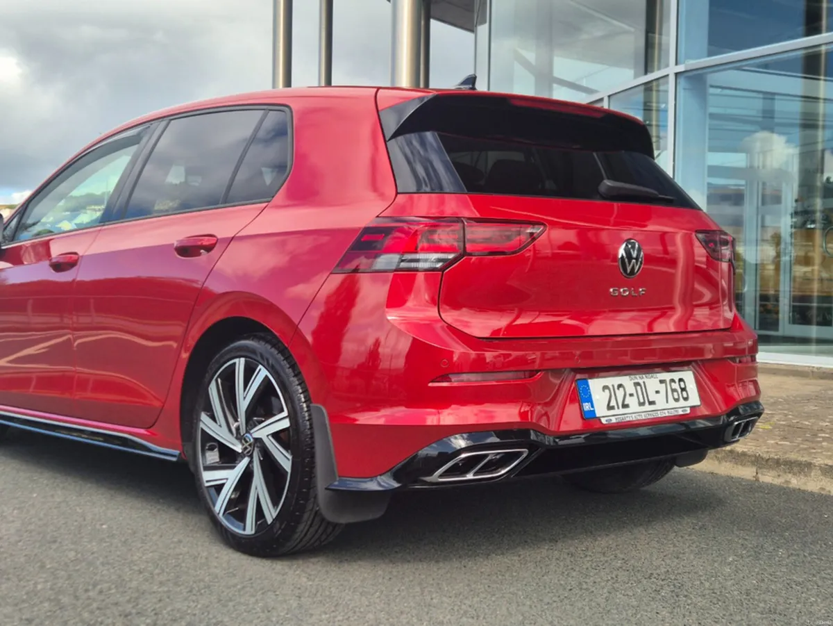 Volkswagen Golf R-LINE 2.0 TDI 150HP 5DR - Image 5