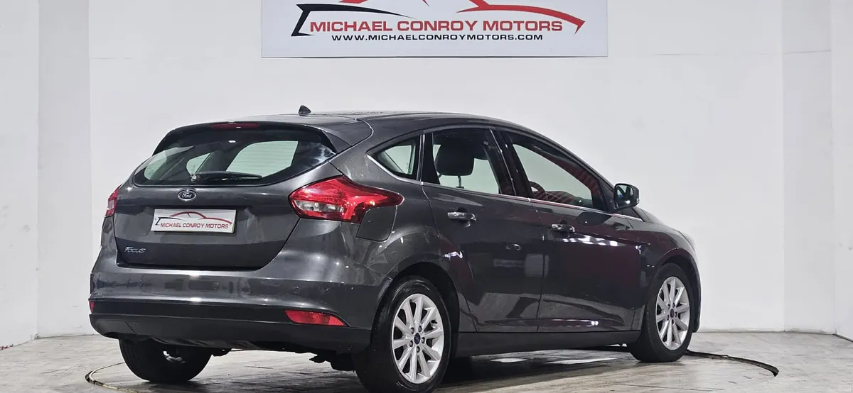 Ford Focus TITIANIUM - FINANCE AVAILABLE - Image 6