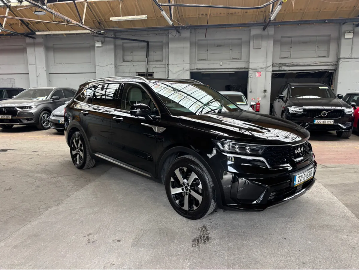 Kia Sorento K4 2WD 5DR AUTO 7 Seater - Image 1