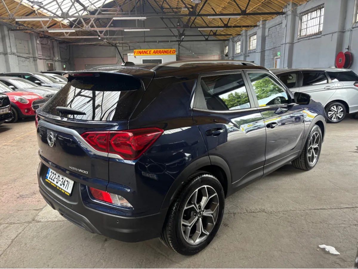 SsangYong Korando EL 1.6 2WD 4DR AUTO DSL AT - Image 6