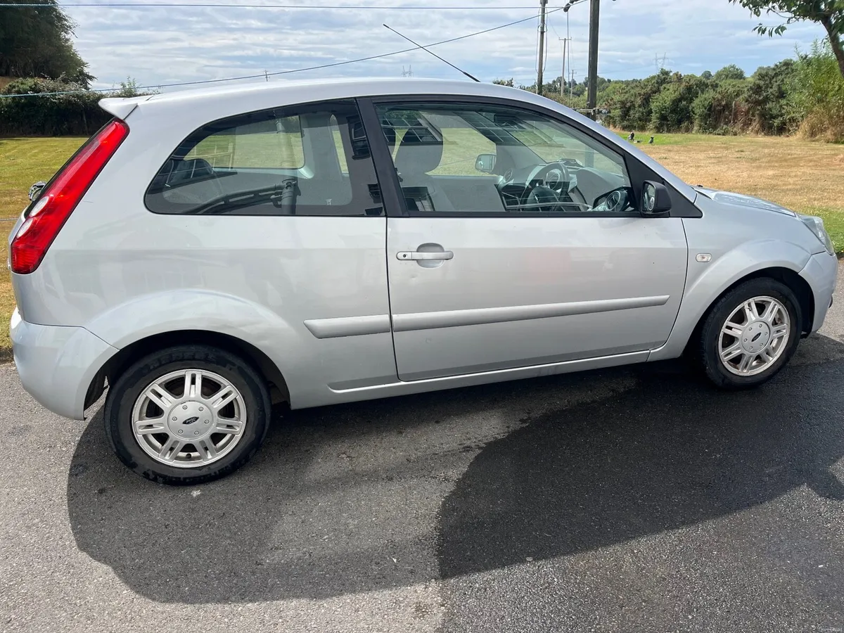 Ford Fiesta 2008 - Image 4