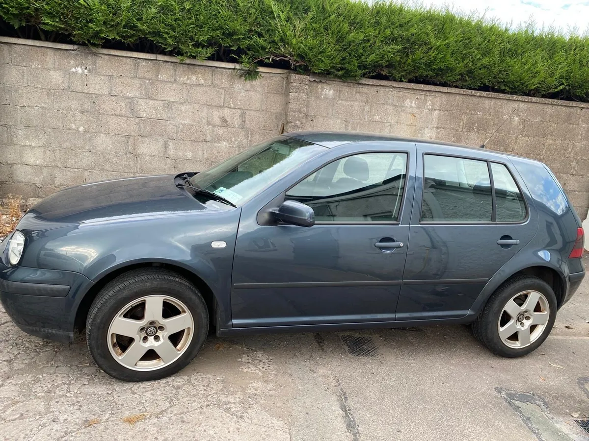 2003 Volkswagen Golf 1.4 petrol - Image 2