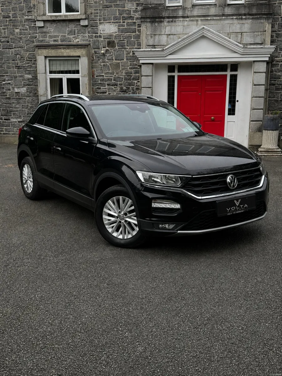 Volkswagen T-Roc 1.0TSI  Design - Image 1