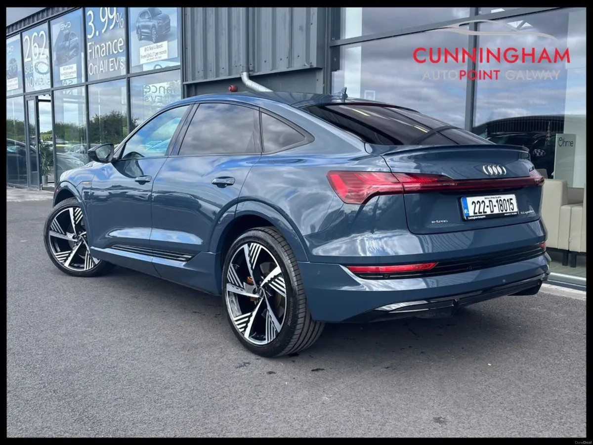 Audi e-tron 55 Sportback S-Line 95kWh - Image 2