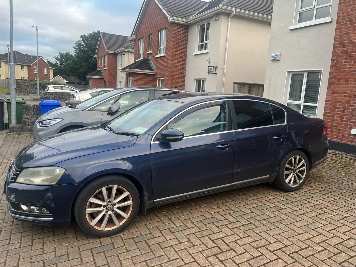 Volkswagen Passat 1.6tdi Bluemotion - Image 1