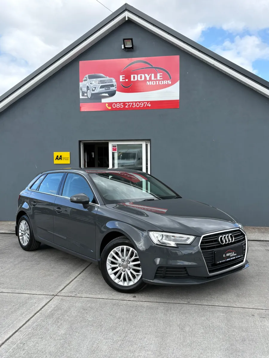 2017 Audi A3 Technik Auto - Image 1