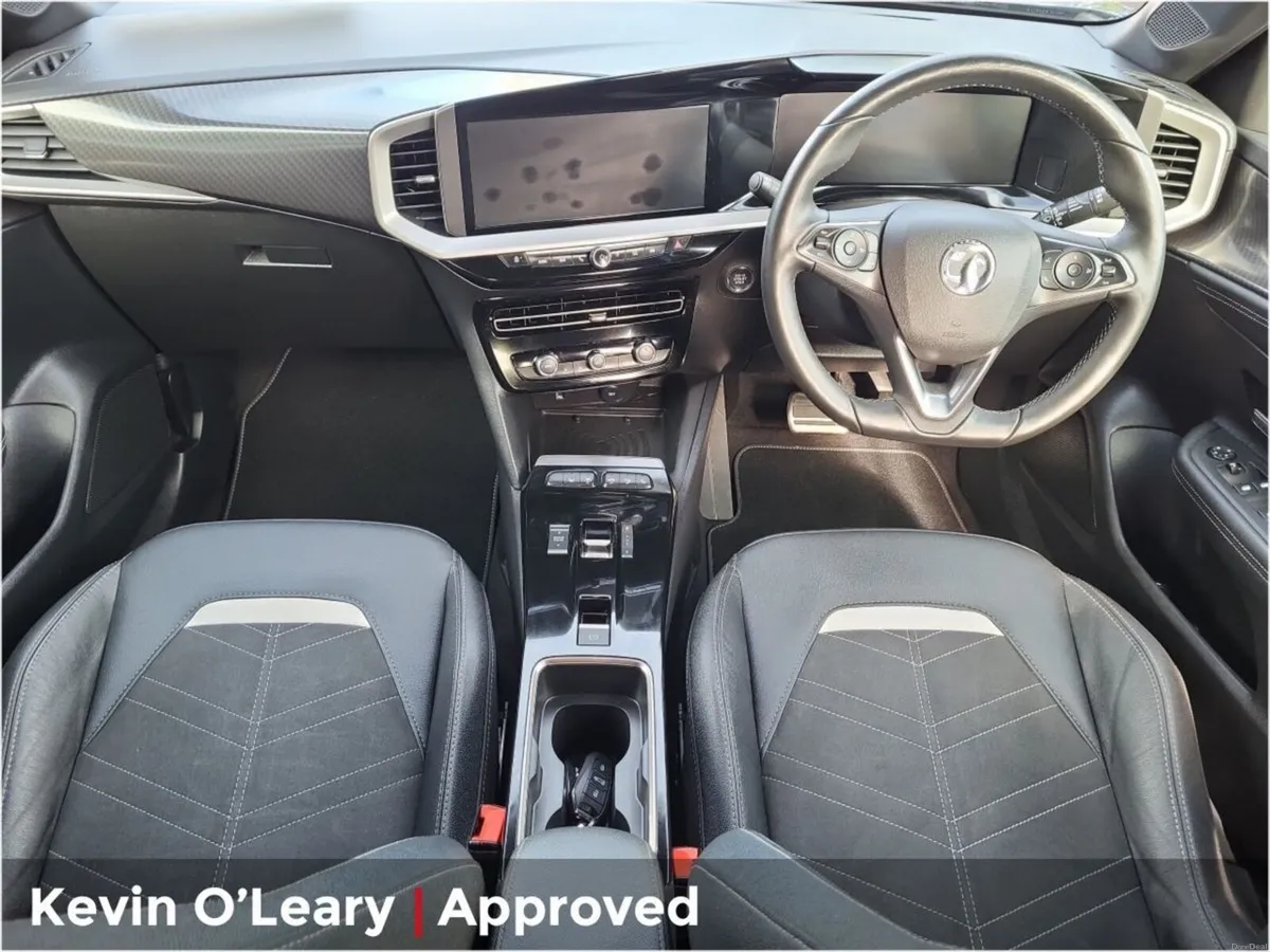 Opel Mokka Mokka E Ultimate 136PS Electric Auto - Image 2