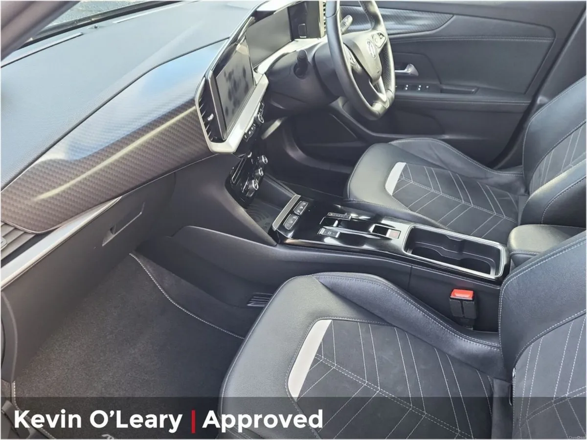 Opel Mokka Mokka E Ultimate 136PS Electric Auto - Image 4