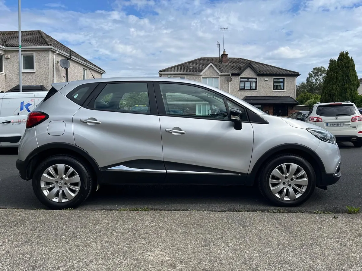 2017 Renault Captur Life 1.5 dCi 90 (EU6) - Image 1