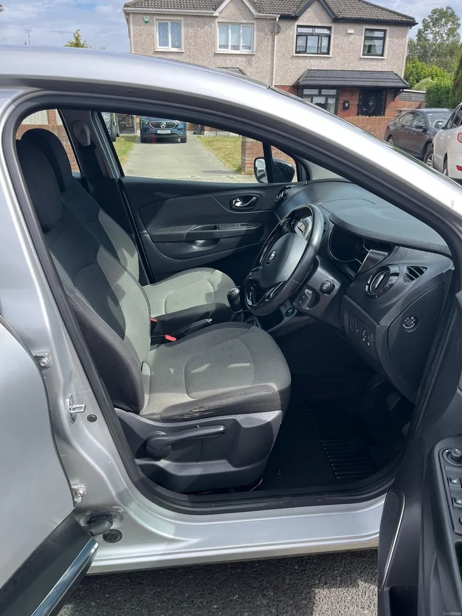2017 Renault Captur Life 1.5 dCi 90 (EU6) - Image 5
