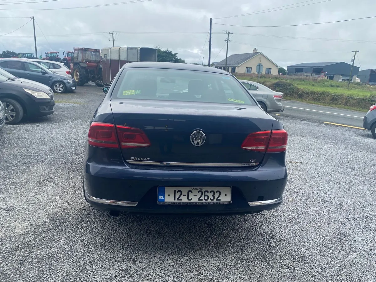 Volkswagen Passat 2012 - Image 6