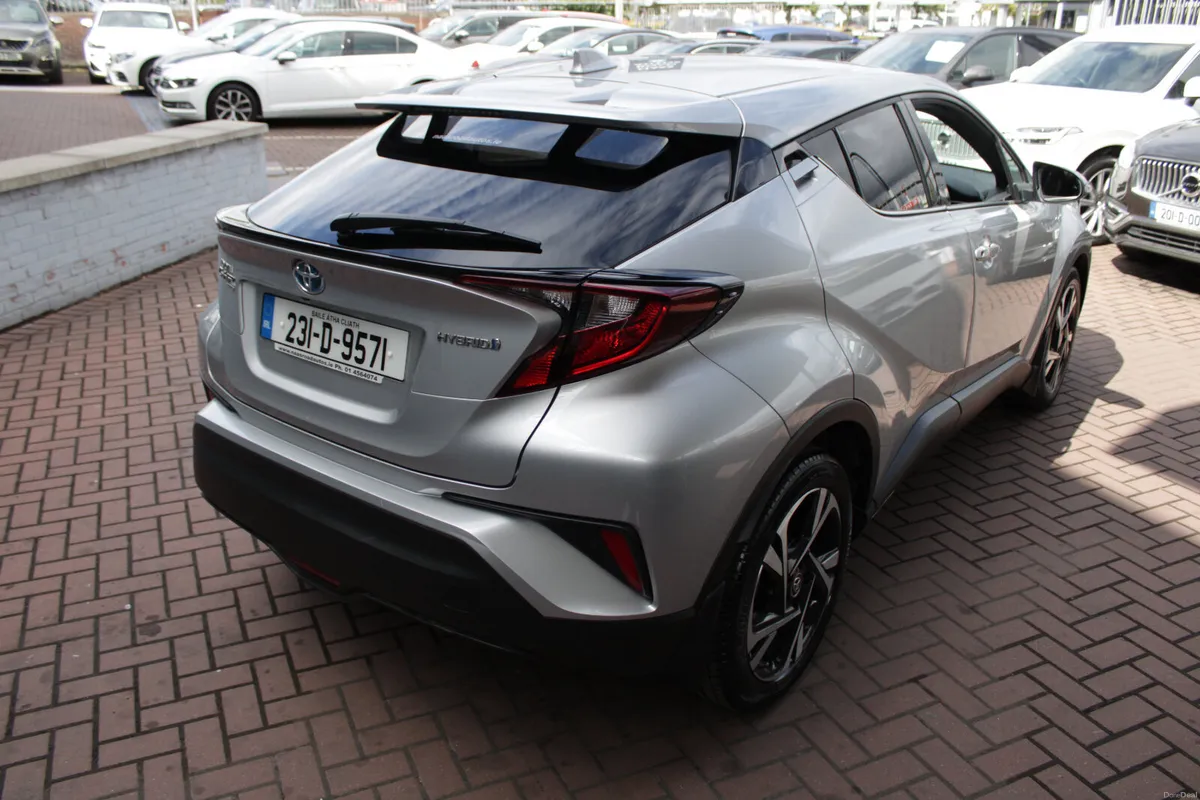 2023 TOYOTA C-HR 1.8 HYBRID SPORT 4DR AUTOMATIC - Image 4