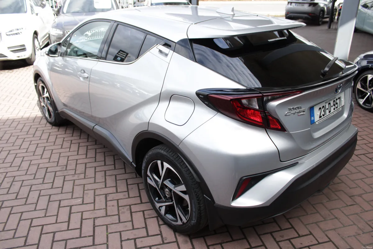 2023 TOYOTA C-HR 1.8 HYBRID SPORT 4DR AUTOMATIC - Image 6