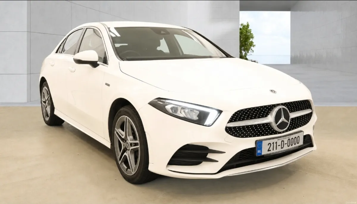 2021 Mercedes A250E 1.3 AMG LINE PHEV HYBRID AUTO - Image 2