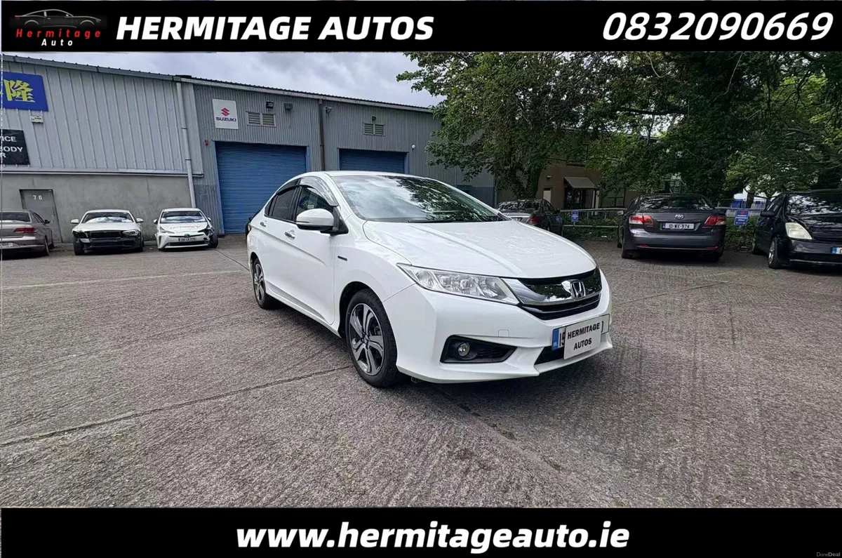 Honda Grace 1.5 Hybrid Petrol Auto 2015 - Image 1